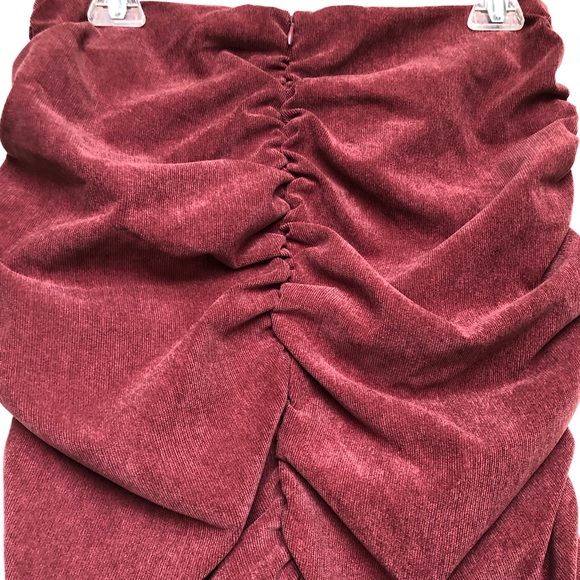 Zara Red Corduroy Skirt - Picture 3 of 5